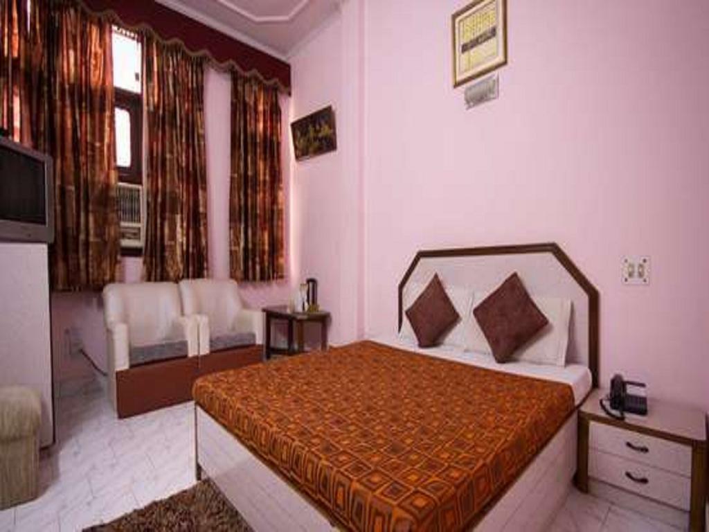 Hotel Woodland Deluxe Nuova Delhi Camera foto