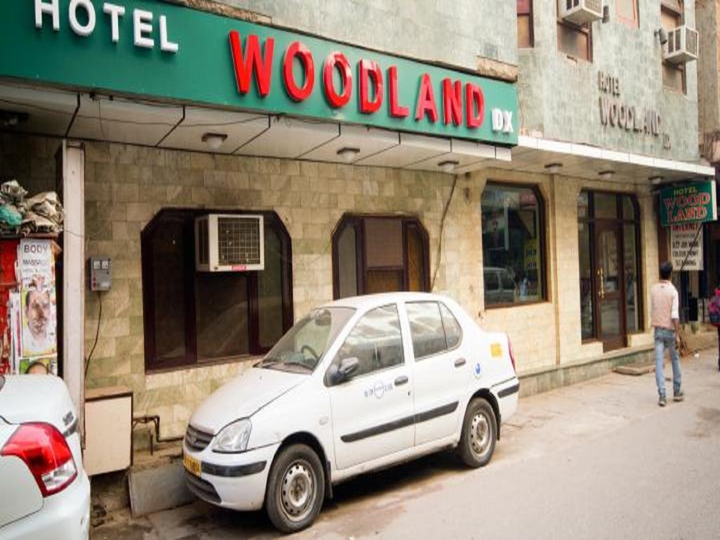 Hotel Woodland Deluxe Nuova Delhi Esterno foto